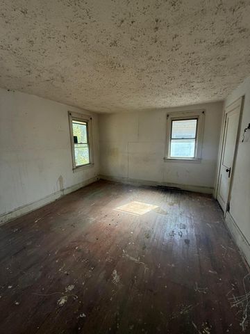 74 S Burgess Avenue, Columbus, OH 43204