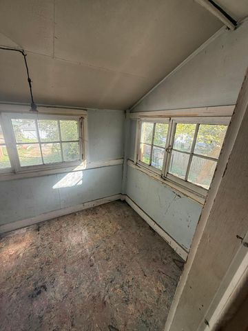 74 S Burgess Avenue, Columbus, OH 43204