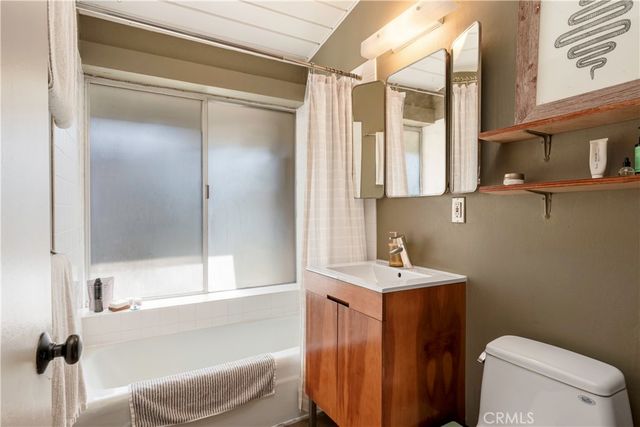 3257 Karen, Long Beach, CA 90808