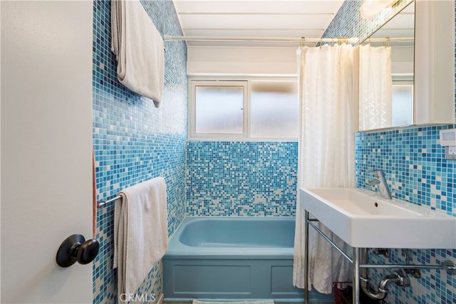 3257 Karen, Long Beach, CA 90808