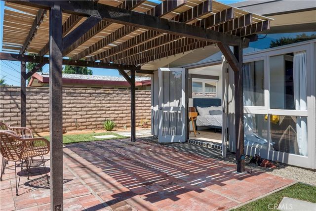 3257 Karen, Long Beach, CA 90808