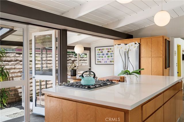 3257 Karen, Long Beach, CA 90808