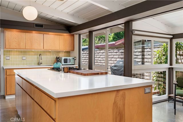 3257 Karen, Long Beach, CA 90808