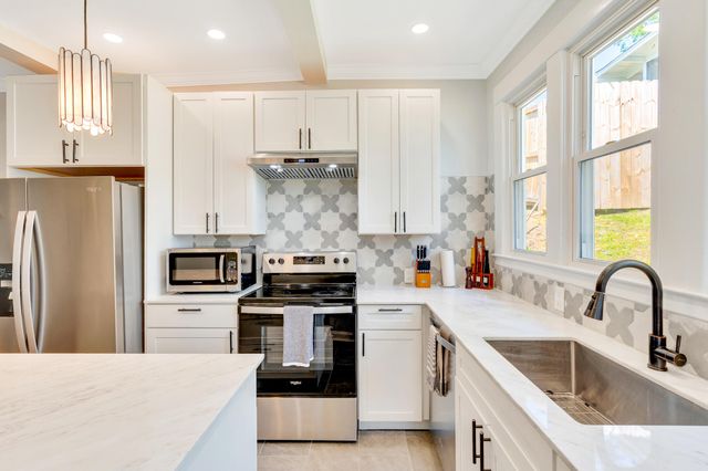605 Lytle Street, Chattanooga, TN 37405
