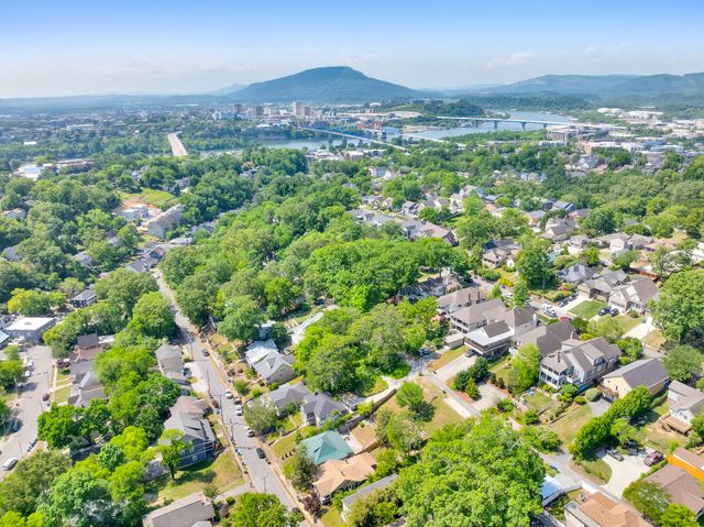 605 Lytle Street, Chattanooga, TN 37405