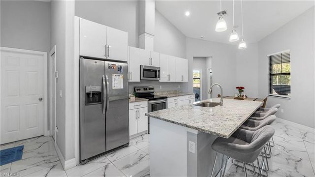 2685 20th AVE SE, Naples, FL 34117