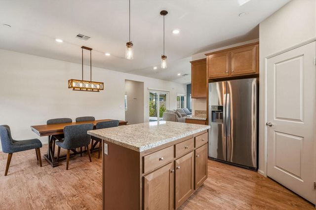 67486 Rio Largo Road, Cathedral City, CA 92234
