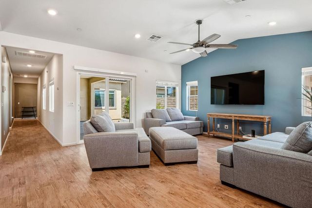 67486 Rio Largo Road, Cathedral City, CA 92234