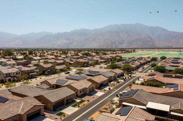 67486 Rio Largo Road, Cathedral City, CA 92234