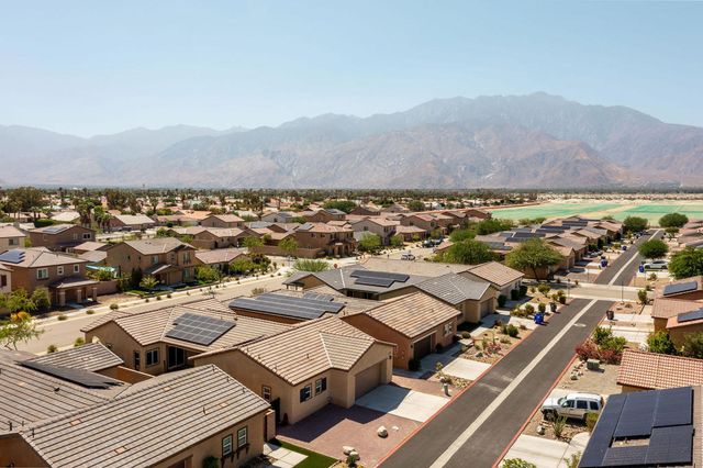 67486 Rio Largo Road, Cathedral City, CA 92234