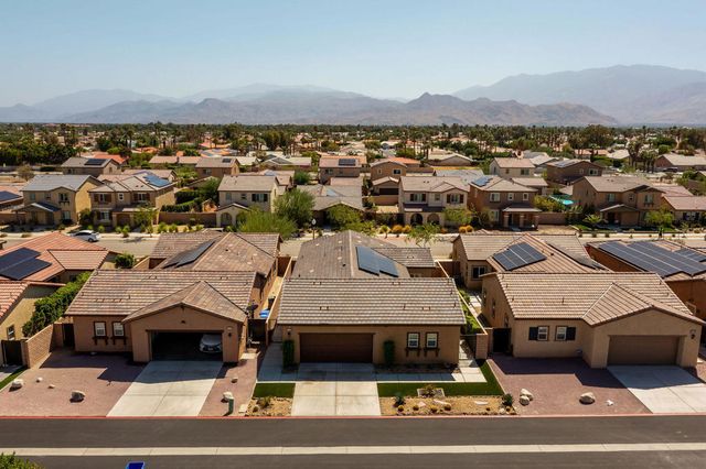 67486 Rio Largo Road, Cathedral City, CA 92234