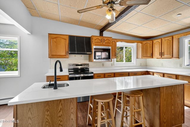 499 Church Road, Guilderland, NY 12203