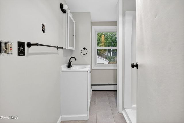 499 Church Road, Guilderland, NY 12203