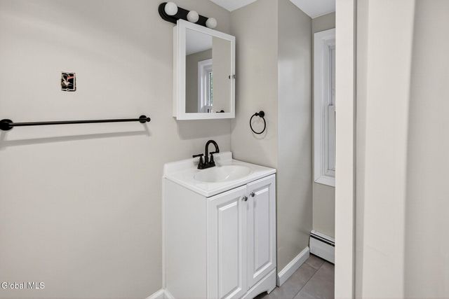 499 Church Road, Guilderland, NY 12203