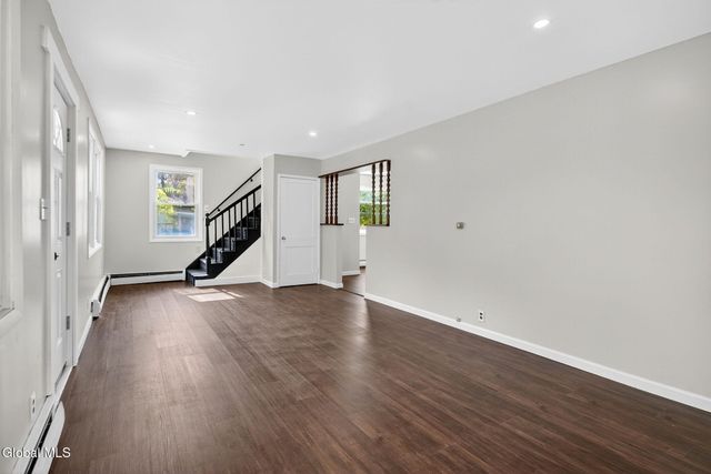 499 Church Road, Guilderland, NY 12203