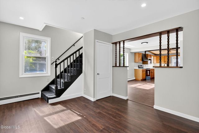 499 Church Road, Guilderland, NY 12203