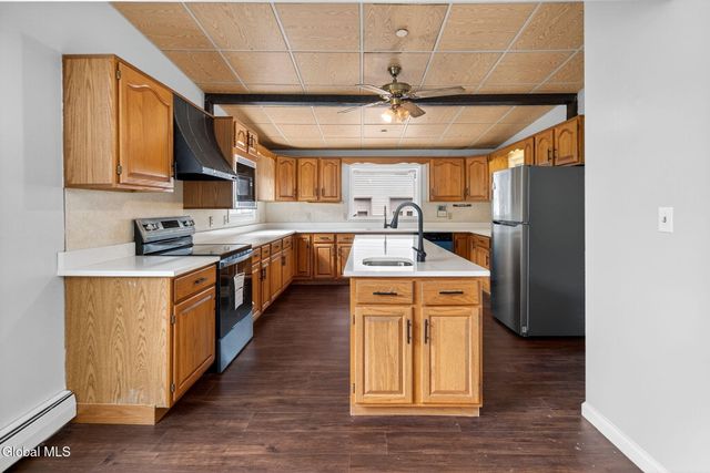 499 Church Road, Guilderland, NY 12203