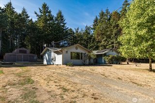 1085 Harrison Street, Oak Harbor, WA 98277