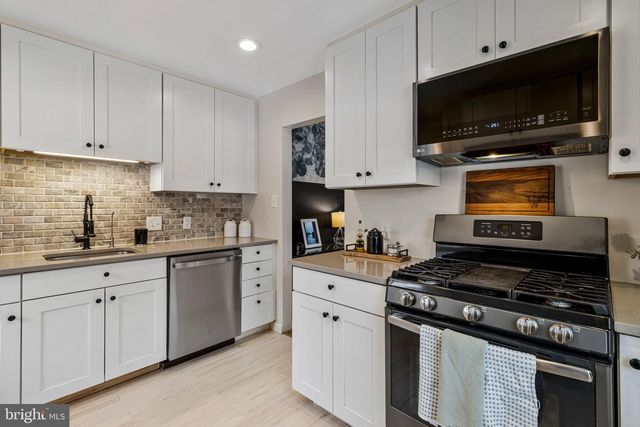 1703 TRENTON DR, Alexandria, VA 22308