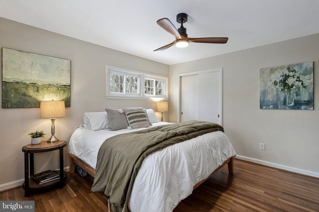 1703 TRENTON DR, Alexandria, VA 22308