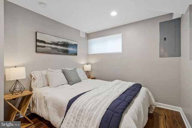 1703 TRENTON DR, Alexandria, VA 22308