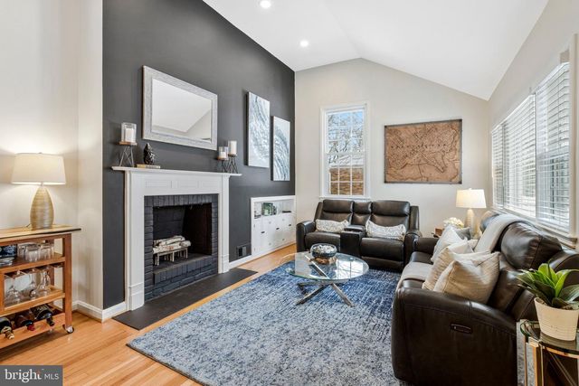 1703 TRENTON DR, Alexandria, VA 22308