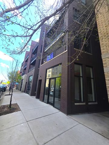 2419 W MADISON Street 3, Chicago, IL 60612