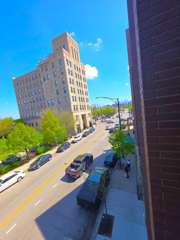 2419 W MADISON Street 3, Chicago, IL 60612