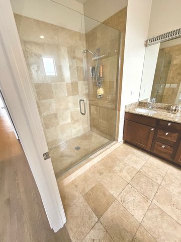 2419 W MADISON Street 3, Chicago, IL 60612