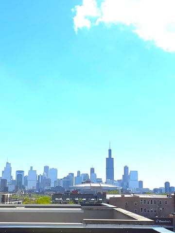 2419 W MADISON Street 3, Chicago, IL 60612