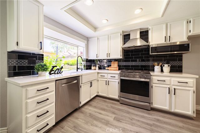 4758 Mount Abbott, Jurupa Valley, CA 92509