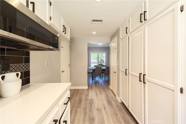 4758 Mount Abbott, Jurupa Valley, CA 92509