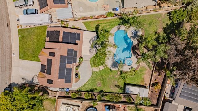 4758 Mount Abbott, Jurupa Valley, CA 92509