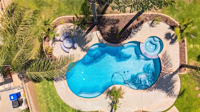 4758 Mount Abbott, Jurupa Valley, CA 92509