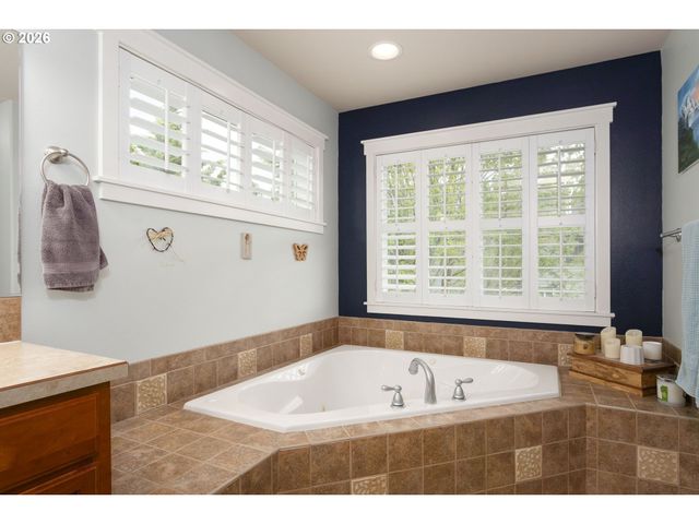 1326 51ST St, Washougal, WA 98671