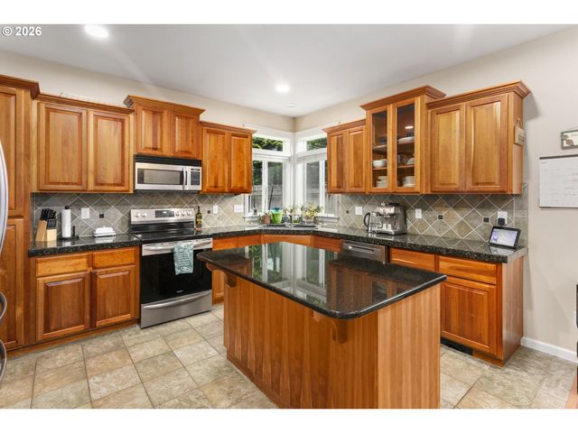 1326 51ST St, Washougal, WA 98671