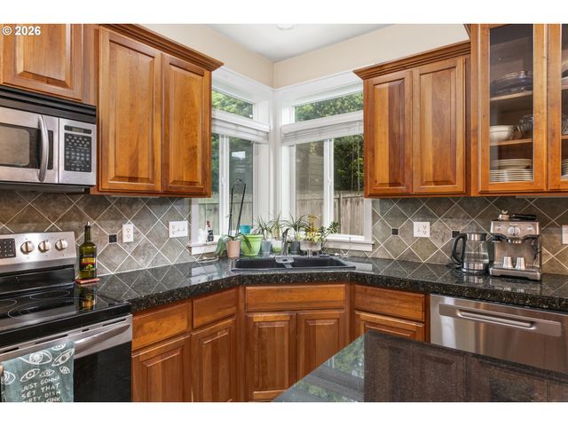 1326 51ST St, Washougal, WA 98671