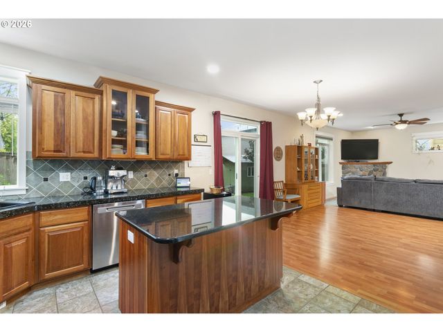 1326 51ST St, Washougal, WA 98671