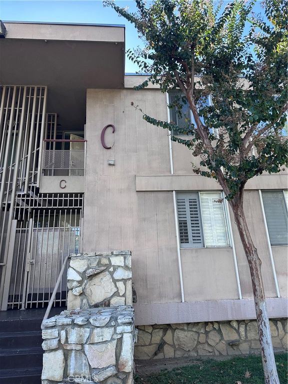 6979 Palm Court 211C, Riverside, CA 92506 — exterior