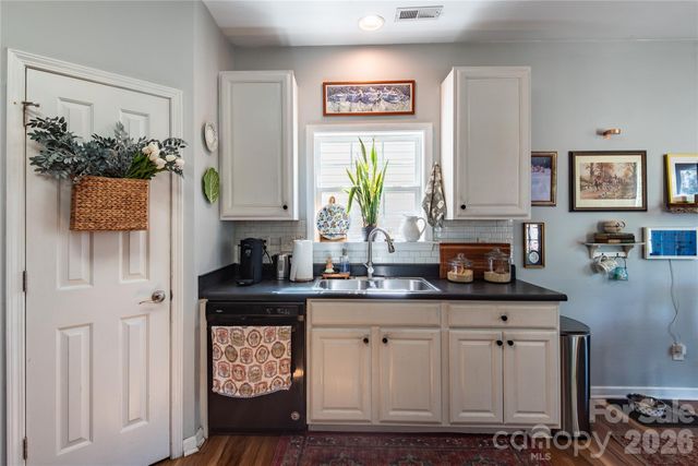 27 Chowan Drive, Fletcher, NC 28732