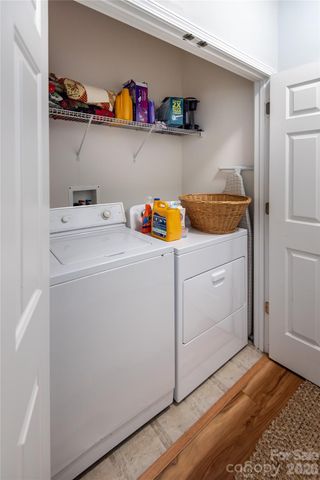 27 Chowan Drive, Fletcher, NC 28732