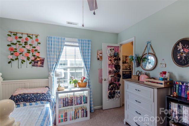 27 Chowan Drive, Fletcher, NC 28732