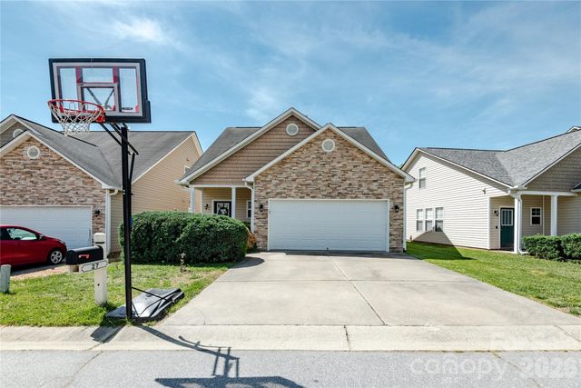 27 Chowan Drive, Fletcher, NC 28732