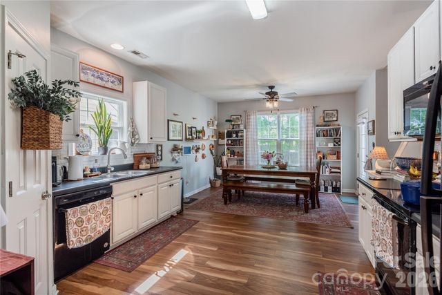 27 Chowan Drive, Fletcher, NC 28732