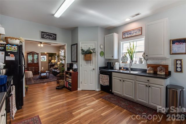 27 Chowan Drive, Fletcher, NC 28732