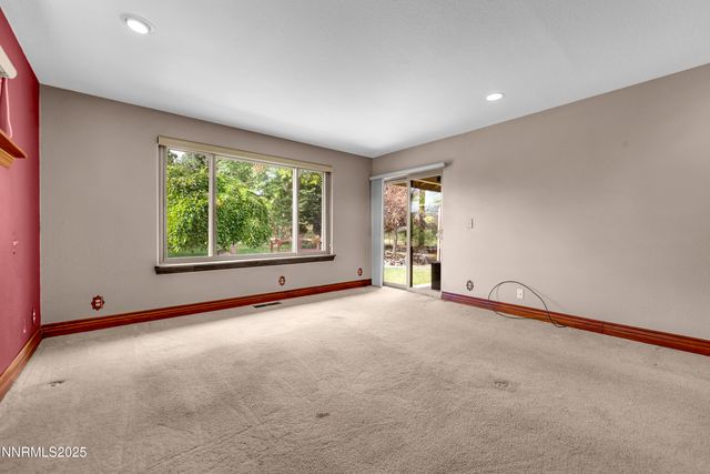 846 Zolezzi Lane, Reno, NV 89511