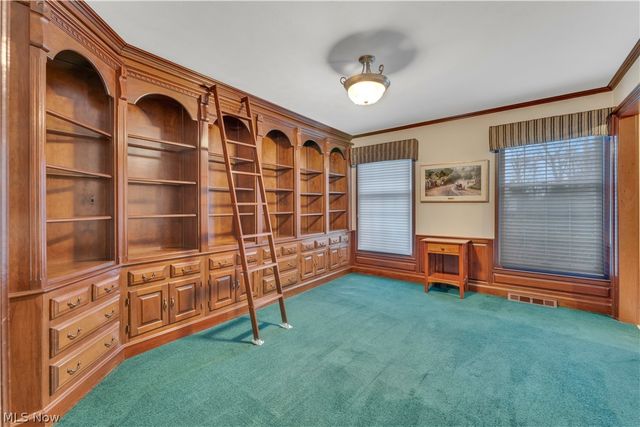 190 Chapel Lane, Canfield, OH 44406