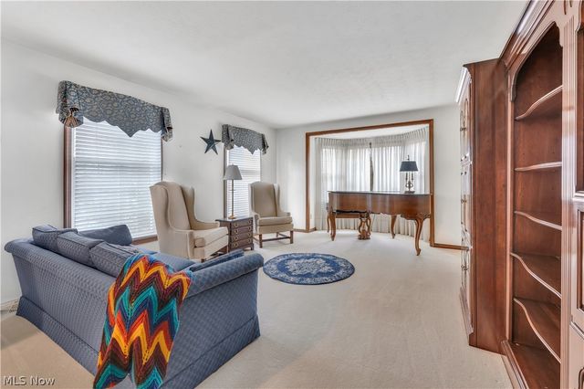 190 Chapel Lane, Canfield, OH 44406