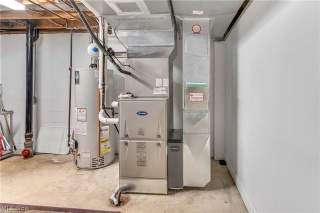 190 Chapel Lane, Canfield, OH 44406