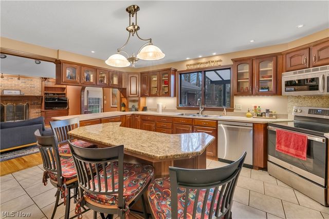 190 Chapel Lane, Canfield, OH 44406